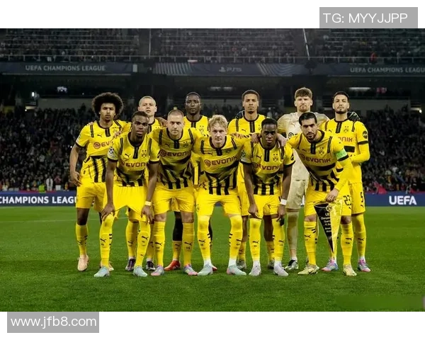 意甲赛场上演经典对决多特蒙德与巴萨握手言和引发热议