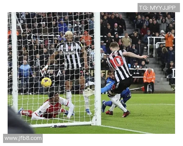 欧联杯精彩对决里昂大胜本菲卡乌龙球成全场焦点解析