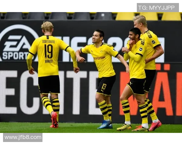 德甲赛场惊现冷门本菲卡大胜多特蒙德引发转会热议