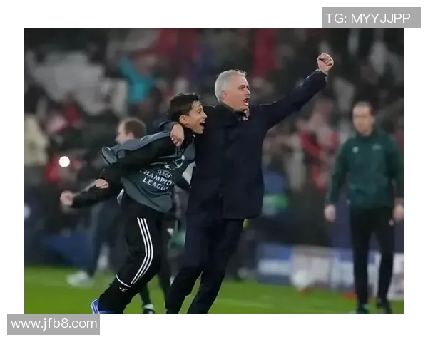 欧联杯本菲卡与里昂激战成平局神奇扑救引发全场热议与转会传闻