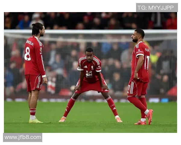 欧冠激战:利物浦大胜切尔西神奇扑救点燃全场激情 欧冠激战:利物浦大胜切尔西神奇扑救点燃全场激情