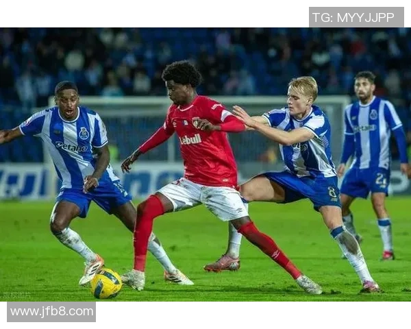 欧联杯惊天逆转曼城4-3波尔图历史冷门引发全场轰动