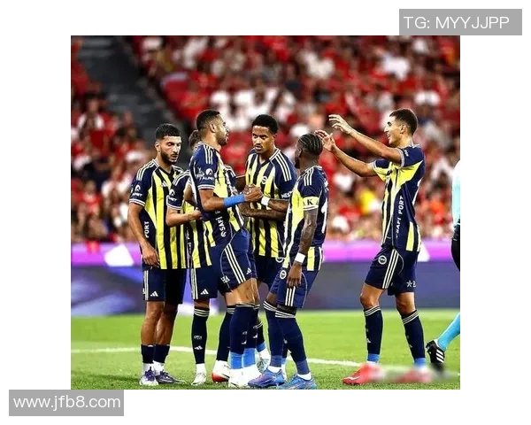 意甲激战：本菲卡逆转巴黎圣日耳曼绝杀时刻点燃全场热情