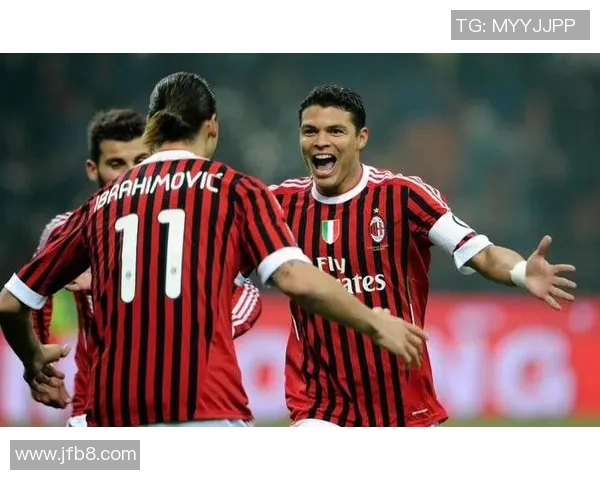 意甲激战：本菲卡与AC米兰战成平局精彩集锦回顾全场瞬间