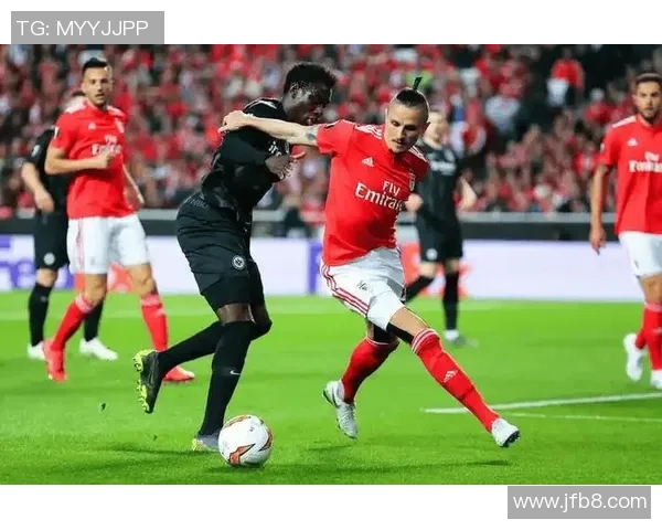 欧联杯惊现冷门本菲卡与皇马战成平局引发转会热议